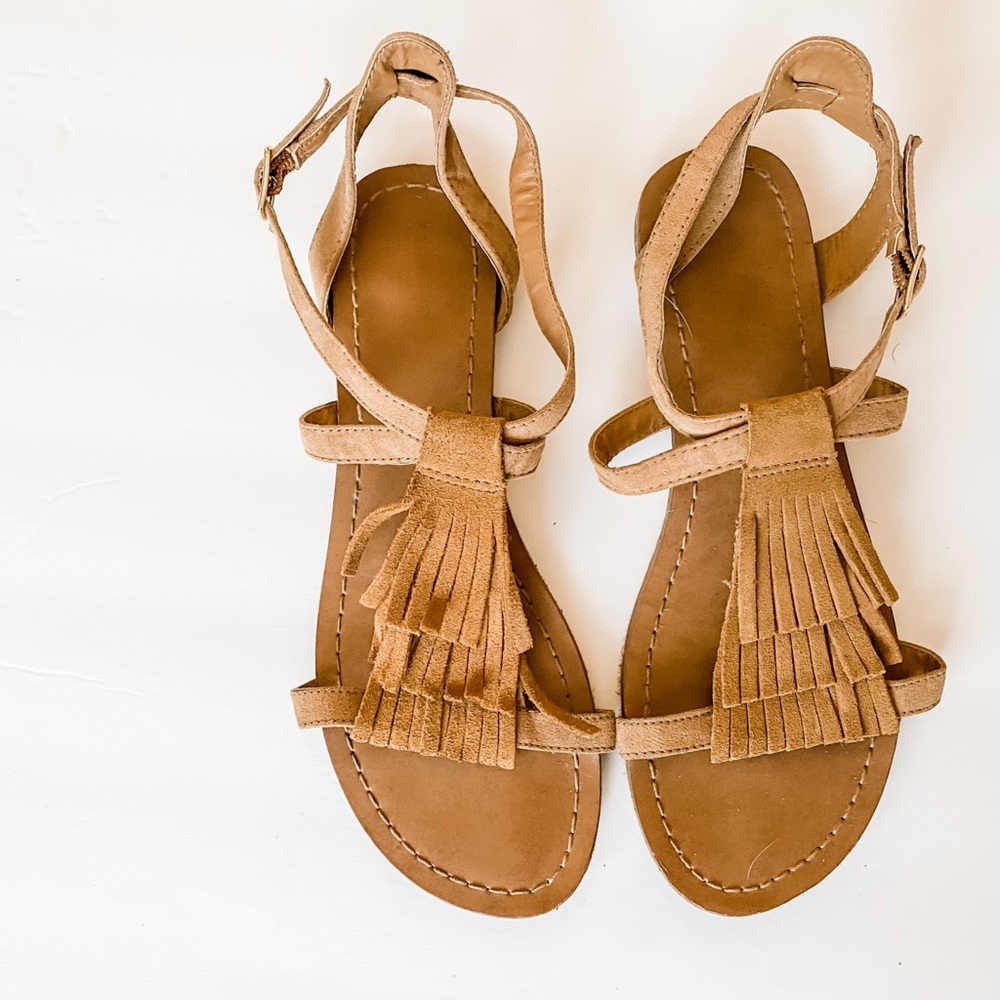 Fringed sandals